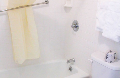 Burlington Hotel | Chaparral Motor Inn