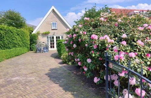Garderen House | Chapeau !