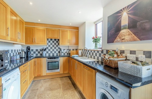Ashcott Cottage | Chapel Barn - UK46738