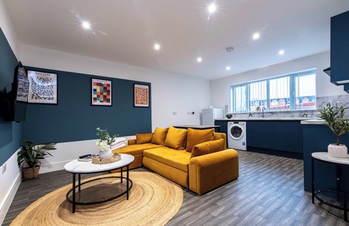 Long Eaton Apartment | Chapel Street Flat 4 - Close to Work & Business Hubs