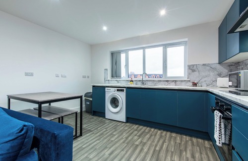 Long Eaton Apartment | Chapel Street Flat 6 - Close to Scenic Green Spaces