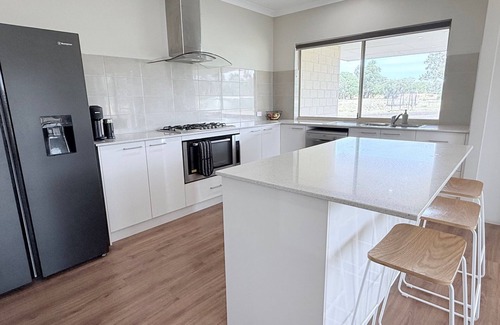 Bovell House | Chapman Hill Estate, in picturesque Bovell near Busselton Golf Course.