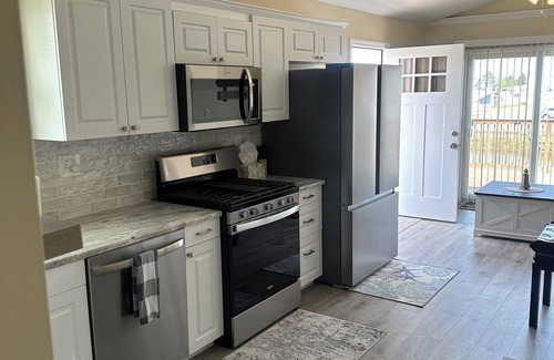 Mystic Island House | Charming 2-bedroom house with WiFi, AC in nice Little Egg Harbor Township.