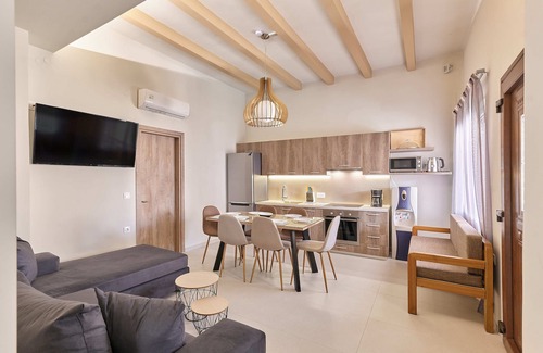 Melidoni Villa | Chara Villas with 20m2 swimming pool-BBQ!