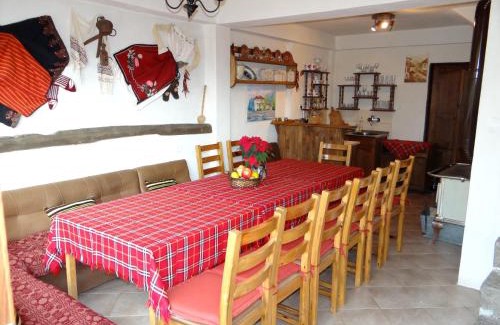 Kalofer House | Chardaka Guest House