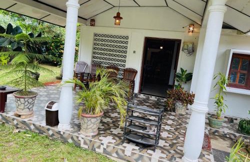 Polwatta House | Charitha Rest