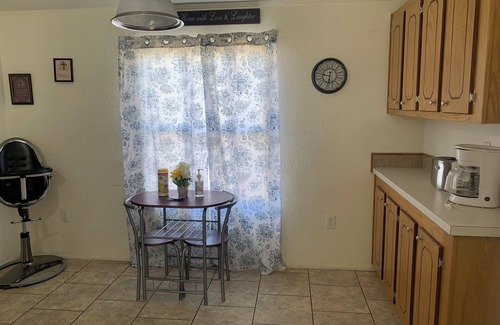 Hydro House | Charl & Jami’s 2nd Marais Rental- cozy for family and our worker crews!