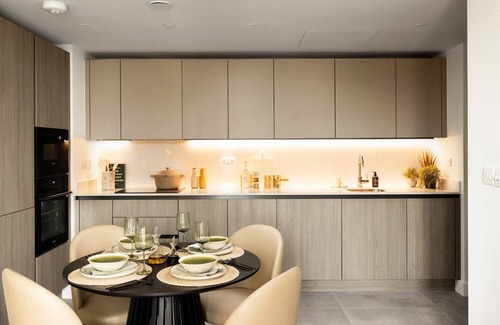 Nine Elms Apartment | Charles Hope London Battersea
