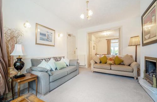 Largs House | Charles House