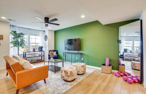 Charles Town House | Charles Town Townhome 9 Mi to Harpers Ferry
