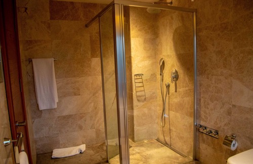 Ozuaha Hotel | Charleson Luxury Hotel