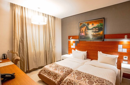 Ozuaha Hotel | Charleson Luxury Hotel