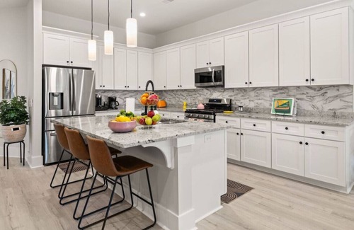 Cordesville House | Charleston-themed House for 10!