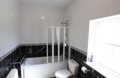 Lorrha House | Charlie's Cottage, Nenagh