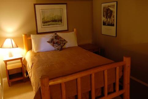 Field House | Charlie's Guesthouse