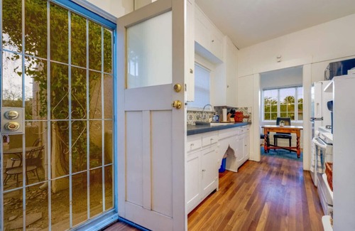 West University House | Charm/Near 4th Ave/Walk to U of A/1 BR 1 BA