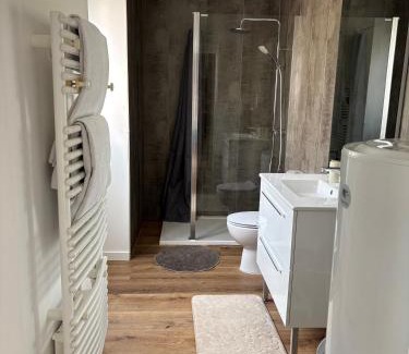 Miserey-Salines Apartment | Charmant appartement neuf avec parking privé