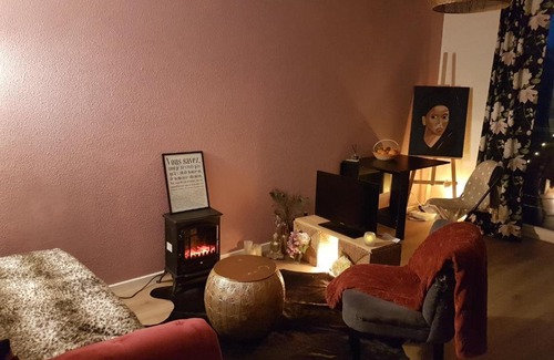 Lestonat - Monsejour Apartment | Charmant appartement à 15 minutes de la ville