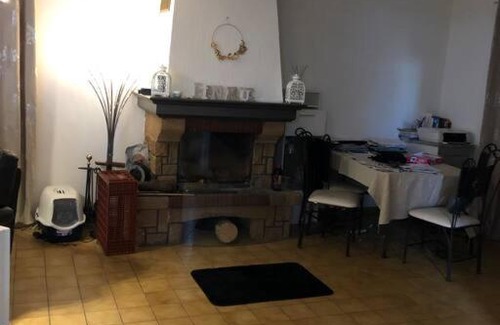 Bron House | Charmant cocon familiale avec cheminée et jardin
