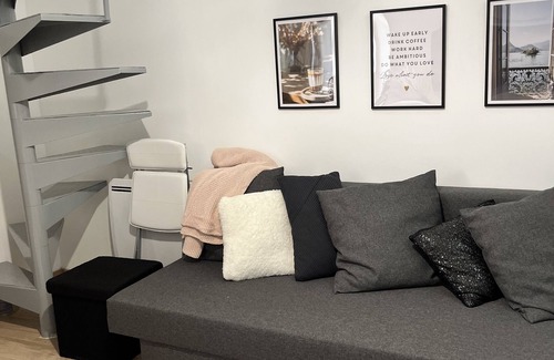Asnieres-sur-Seine Apartment | Charmant Duplex au Calme et Entièrement Rénové Près de Paris