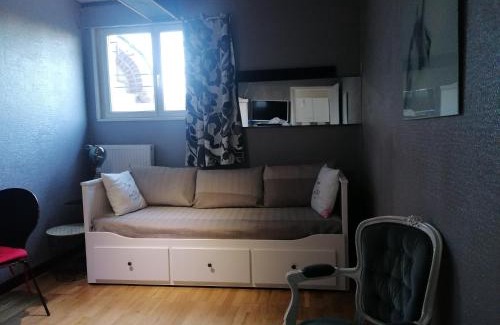 Franqueville-Saint-Pierre Apartment | Charmant Appartement 10mn Rouen