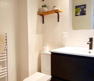 Digne-les-Bains Apartment | Charmant studio vue montagne