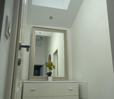 Hatting Apartment | Charmante Ferienwohnung im Herzen Tirols
