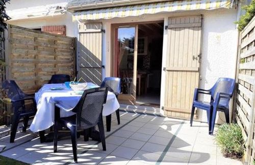 Batz-sur-Mer Apartment | Charmante Maison avec Piscine, Tennis, Proche Mer - Idéal Famille - FR-1-392-140