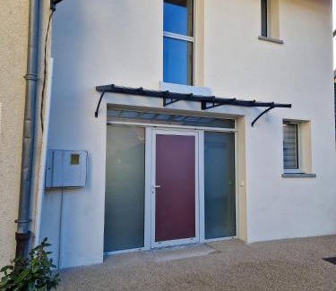 Paroisse Saint-Vincent-de-Paul House | Charmante maison de village