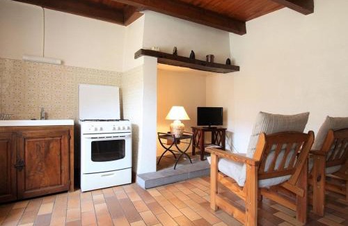 Blesle House | Charmante maison de village avec cour fermée, proche gorges et sites médiévaux, idéale pour découvrir 3 départements - FR-1-582-14
