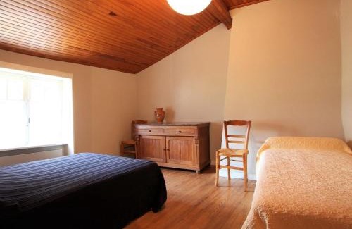 Blesle House | Charmante maison de village avec cour fermée, proche gorges et sites médiévaux, idéale pour découvrir 3 départements - FR-1-582-14