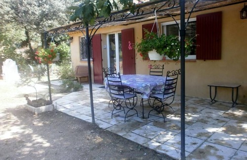 Jouques House | Charmante Petite Maison de Campagne