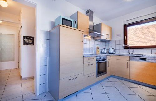 Steinbach Apartment | Charmante Wohnung -Altes Kino- 2SZ-2Bad-Terrasse-Netflix