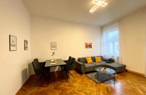Jakomini Apartment | Charmante Wohnung in Innenstadtlage