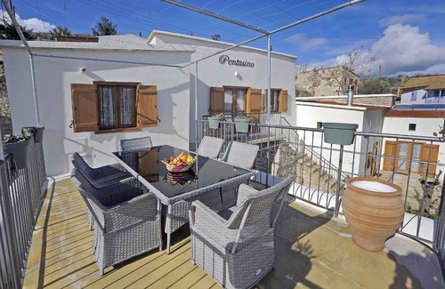 Agios Theodoros Cabin | Charming Luxury Studio Suite