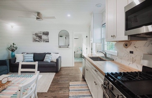 Green Turtle Cay House | Charming 1-bedroom house in awesome Green Turtle Cay