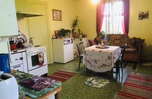 Avesta House | Charming 1-bed Studio in Avesta