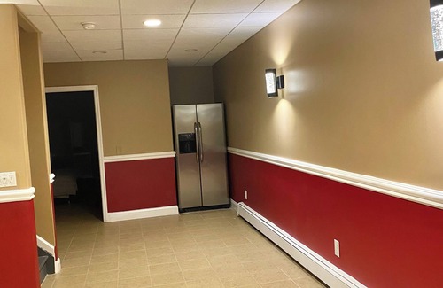 Jackson Apartment | Charming 1-bedroom first floor walking apt in fabulous sub of Jackson Township