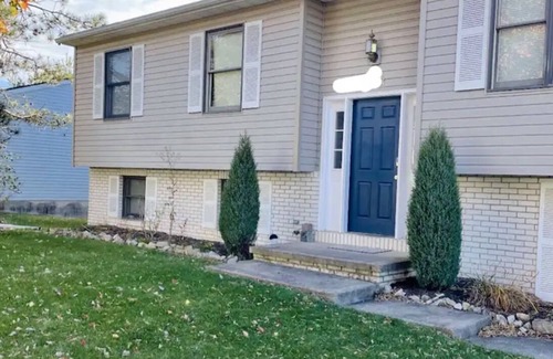 Houserville Apartment | Charming 1-bedroom apartment in State College 3 miles from Braver stadium!
