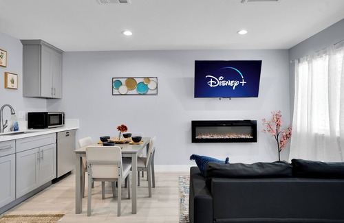 Southeast Anaheim Apartment | Charming 1-bedroom 1 bath in delightful Anaheim FULLY FURNISHED