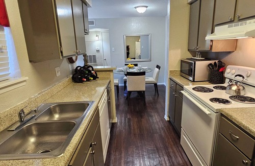 Texas City Apartment | Charming 1 - bedroom apartment in welcoming Texas City