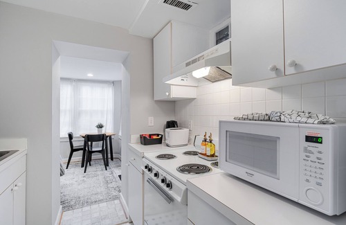 Adams Morgan Apartment | Charming 1-bedroom apartment in prime location
