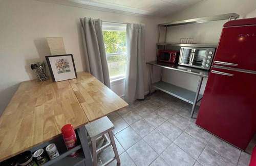 Perinton Apartment | Charming 1-bedroom apartment with AC, WiFi in beautiful Fairport