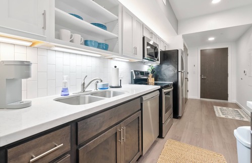 Waterloo Apartment | Charming 1-bedroom apartment with WiFi, AC in enjoyable Waterloo