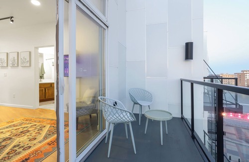 Waterloo Apartment | Charming 1-bedroom apartment with WiFi, AC in enjoyable Waterloo