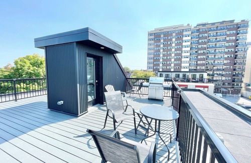 Hintonburg Apartment | Charming 1 Bedroom Apartment in the heart of Westboro/Hintonburg