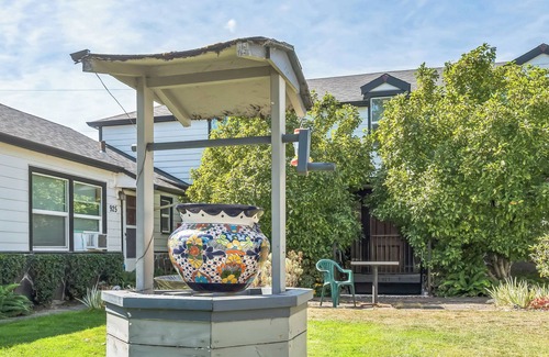 Southeast Salem Apartment | Charming 1-bedroom apartment near downtown Salem