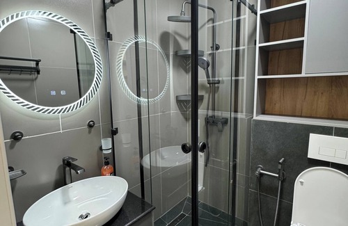 Osh Apartment | Charming 1-bedroom apartment with WiFi and AC in delightful Osh
