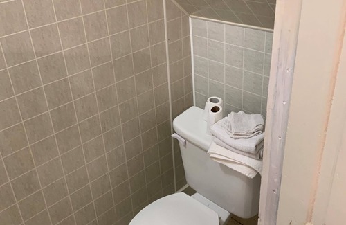 Weissert Bed & Breakfast | Charming 1-bedroom bed & breakfast. Close to everything, away from it all.