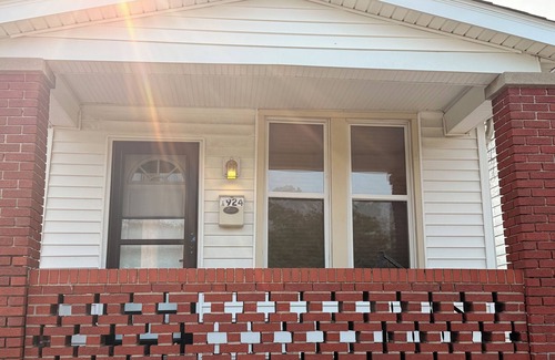 The Hill House | Charming 1-bedroom home in the heart of The Hill!